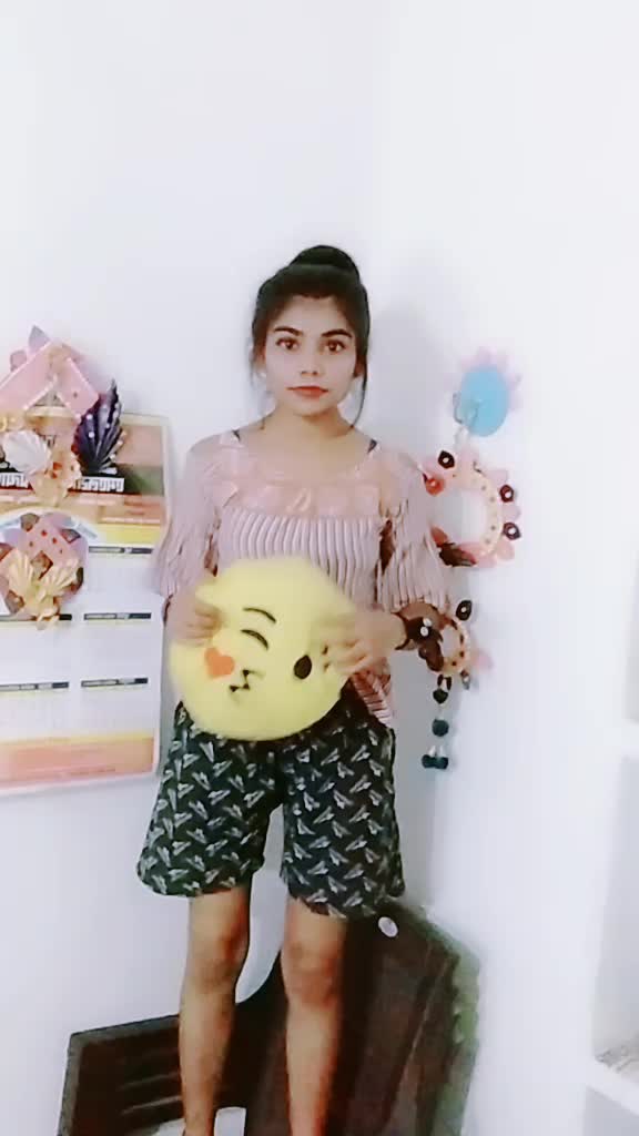 @Apka chotadhamaka 🤓