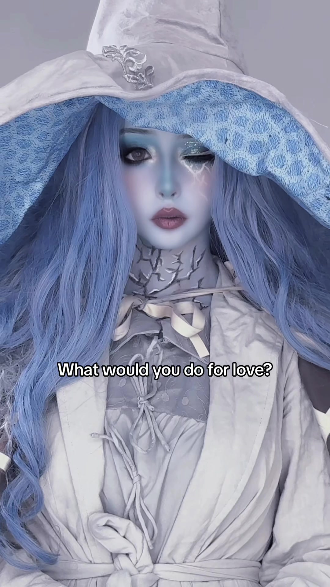 @Ella Graves 🥀