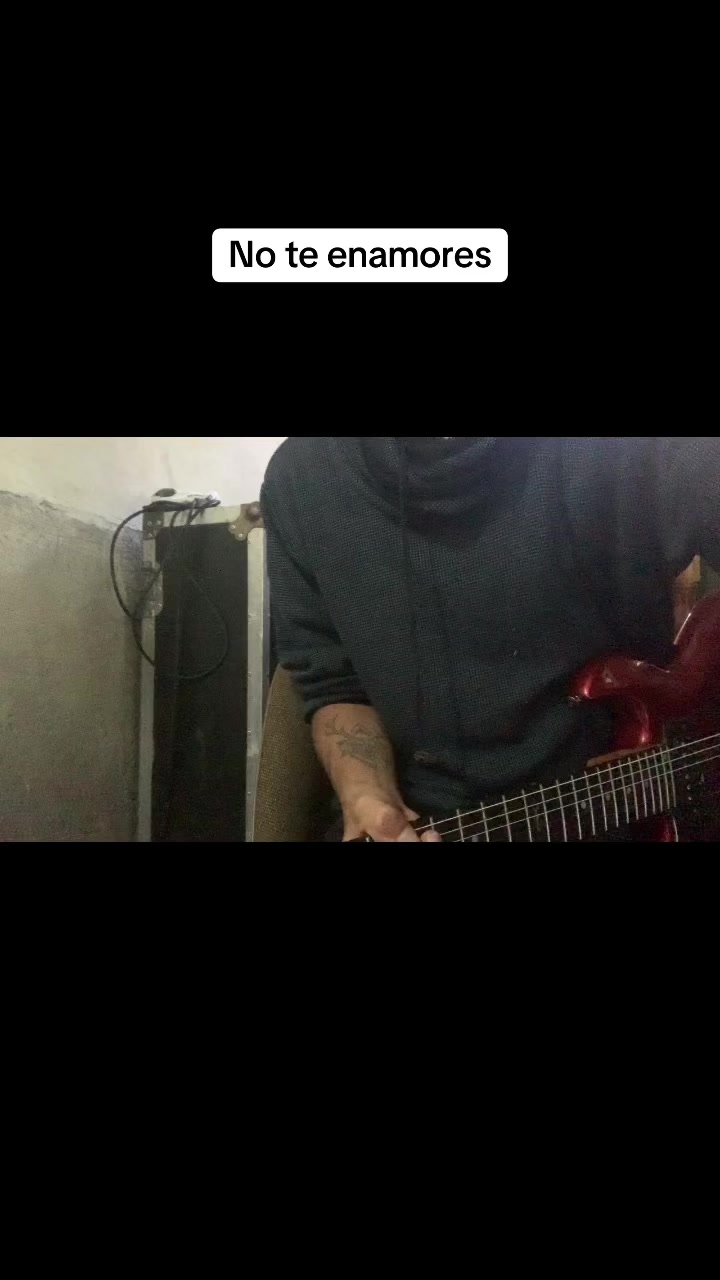 @ElesJhon