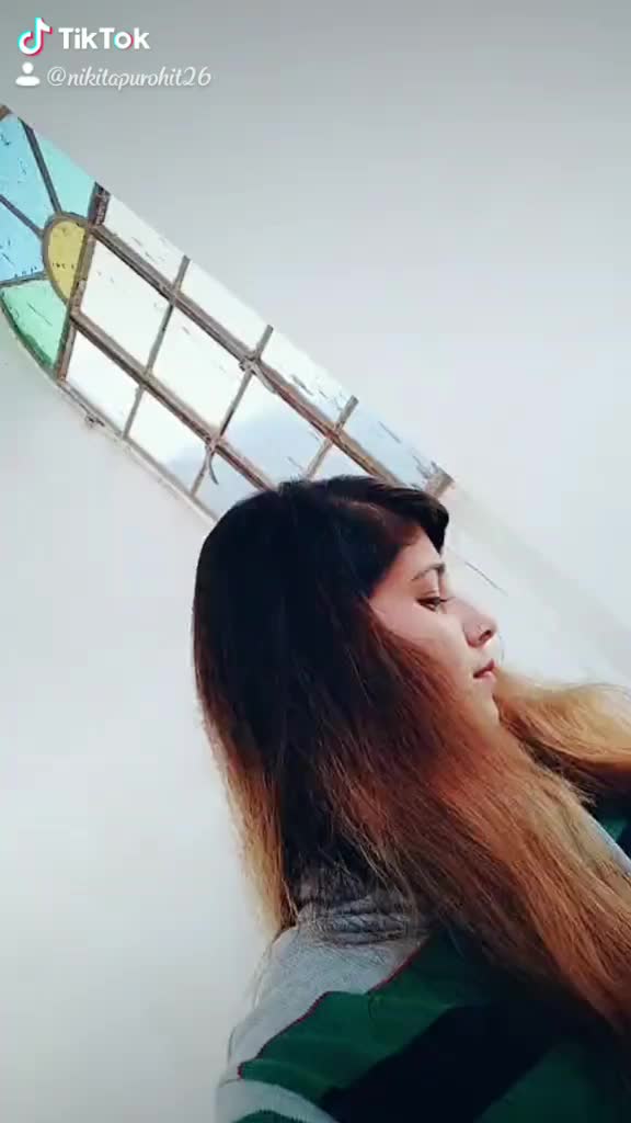 @👸Nikita Purohit🦋