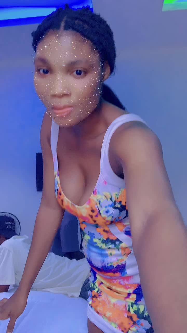 @Smallass001