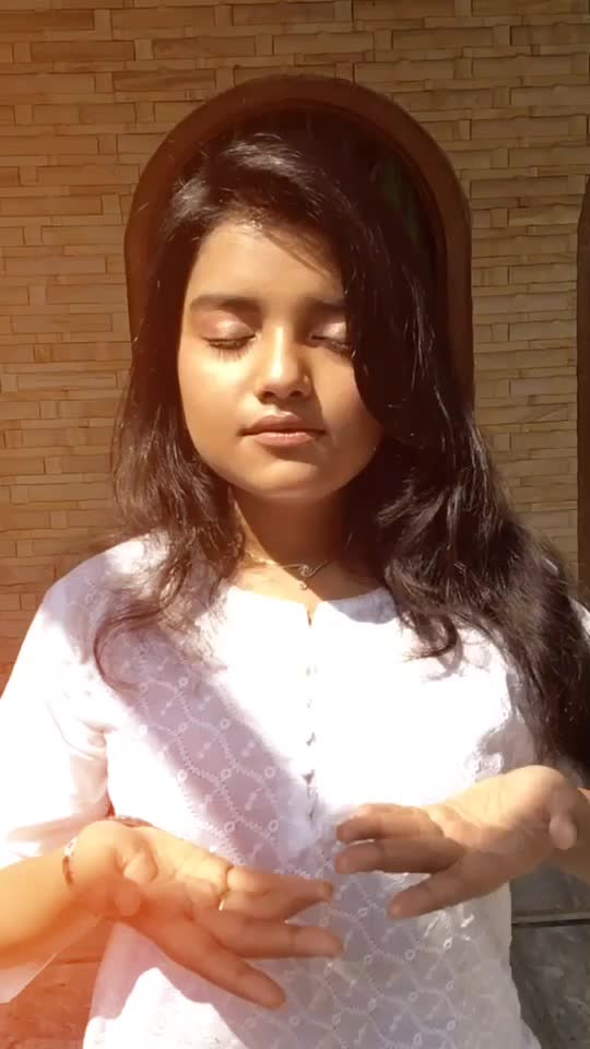 @Antanina Lodh💫
