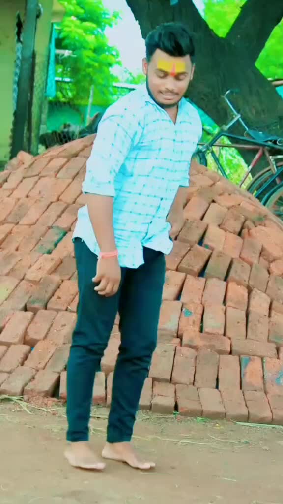 @😎The Comrade 💪