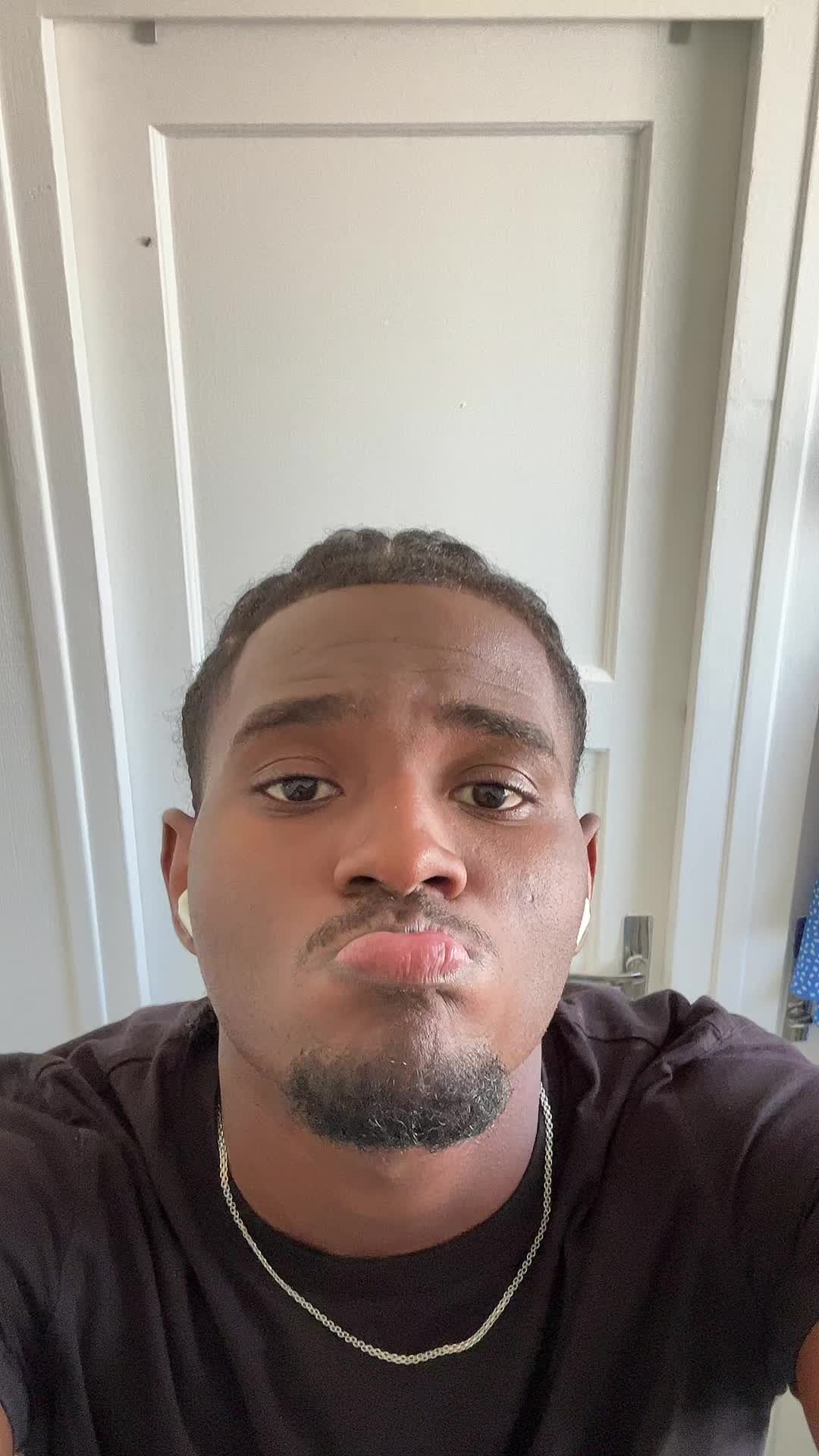 @Vic_13🇩🇴
