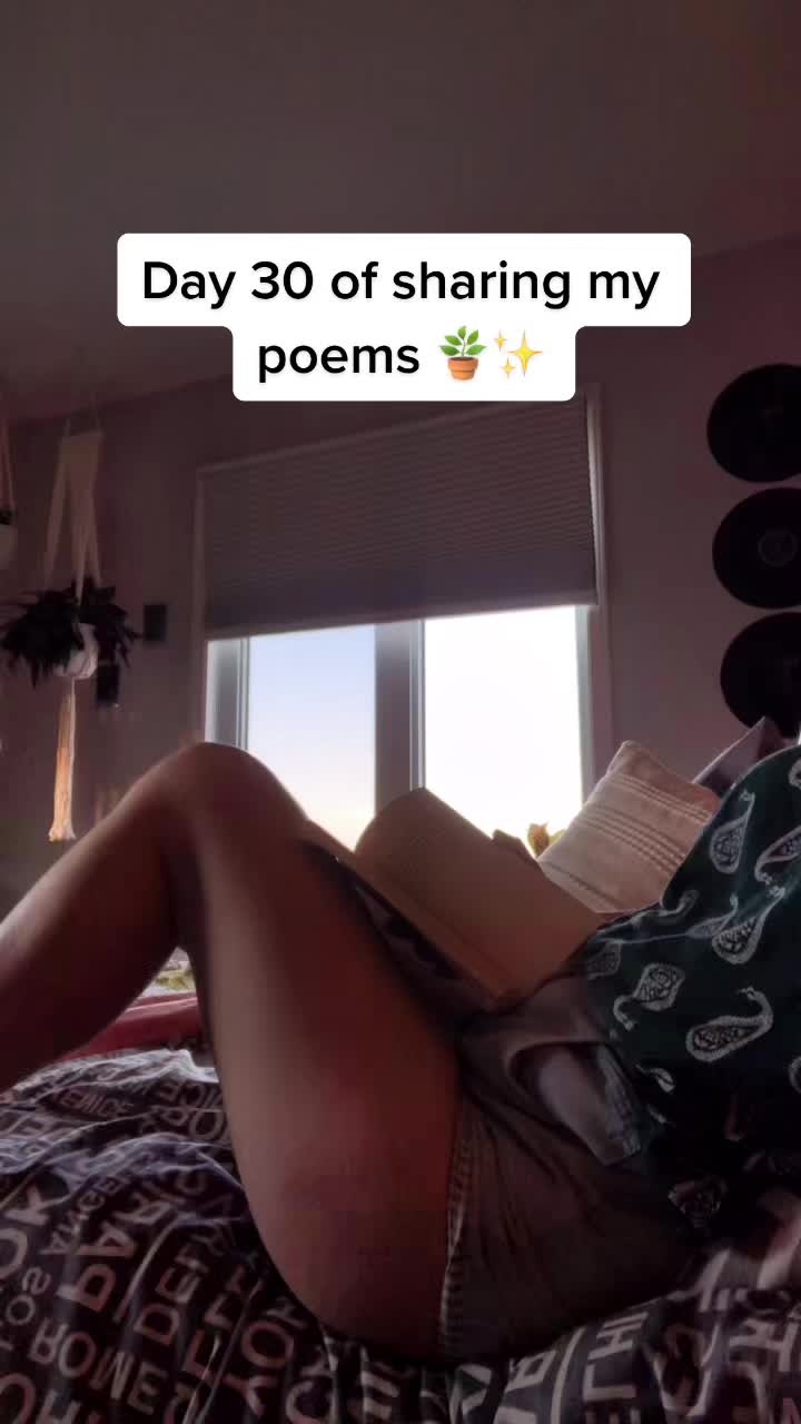 @elisfeather