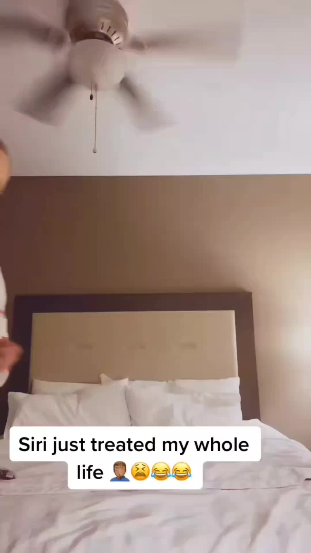 @TheScholarlySavage ™️
