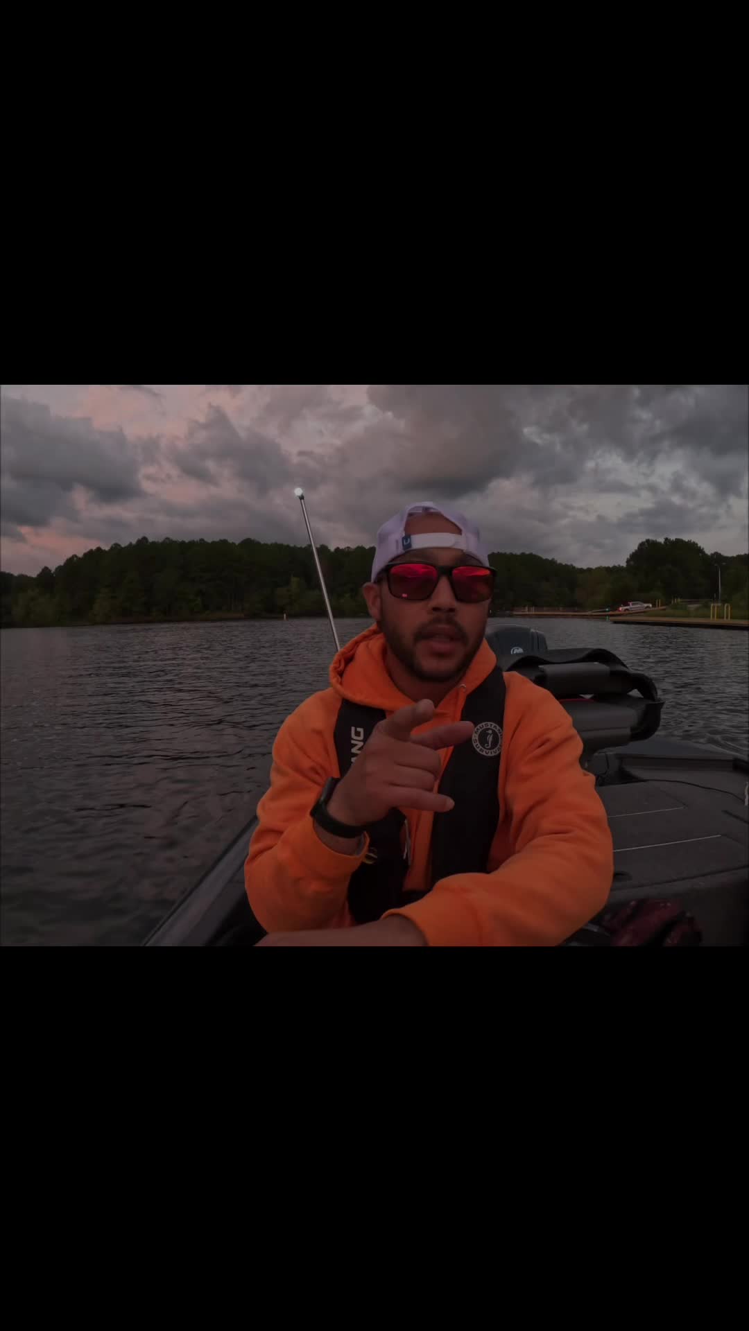 @barcoutdoors