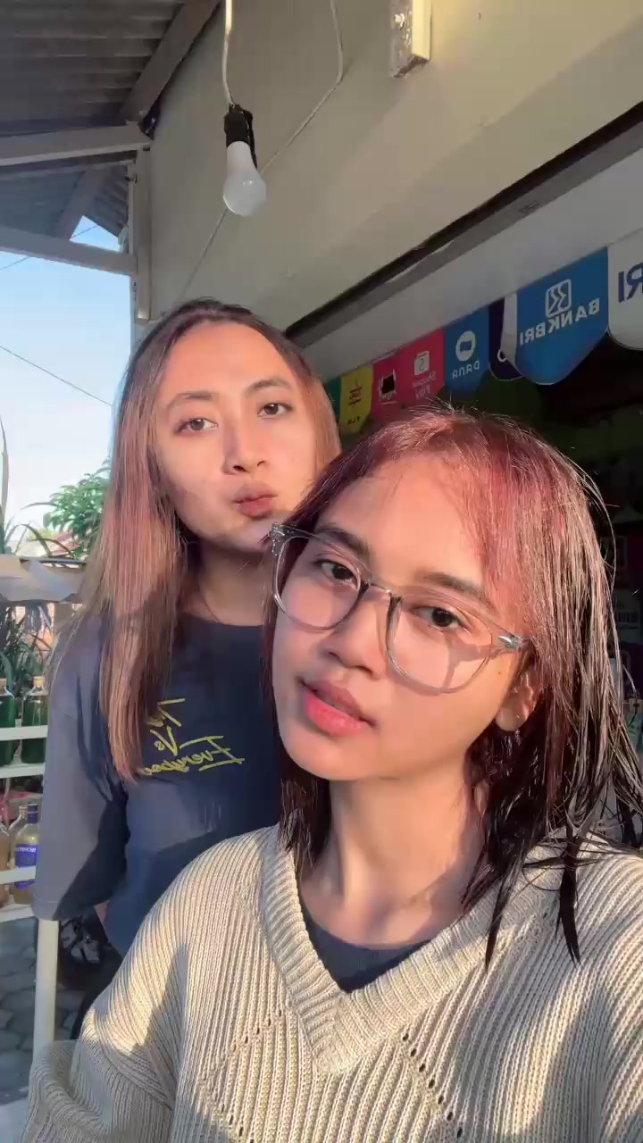 @Mbak N