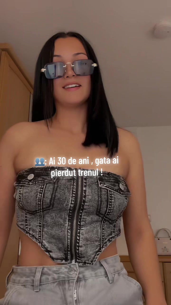 @Emma03