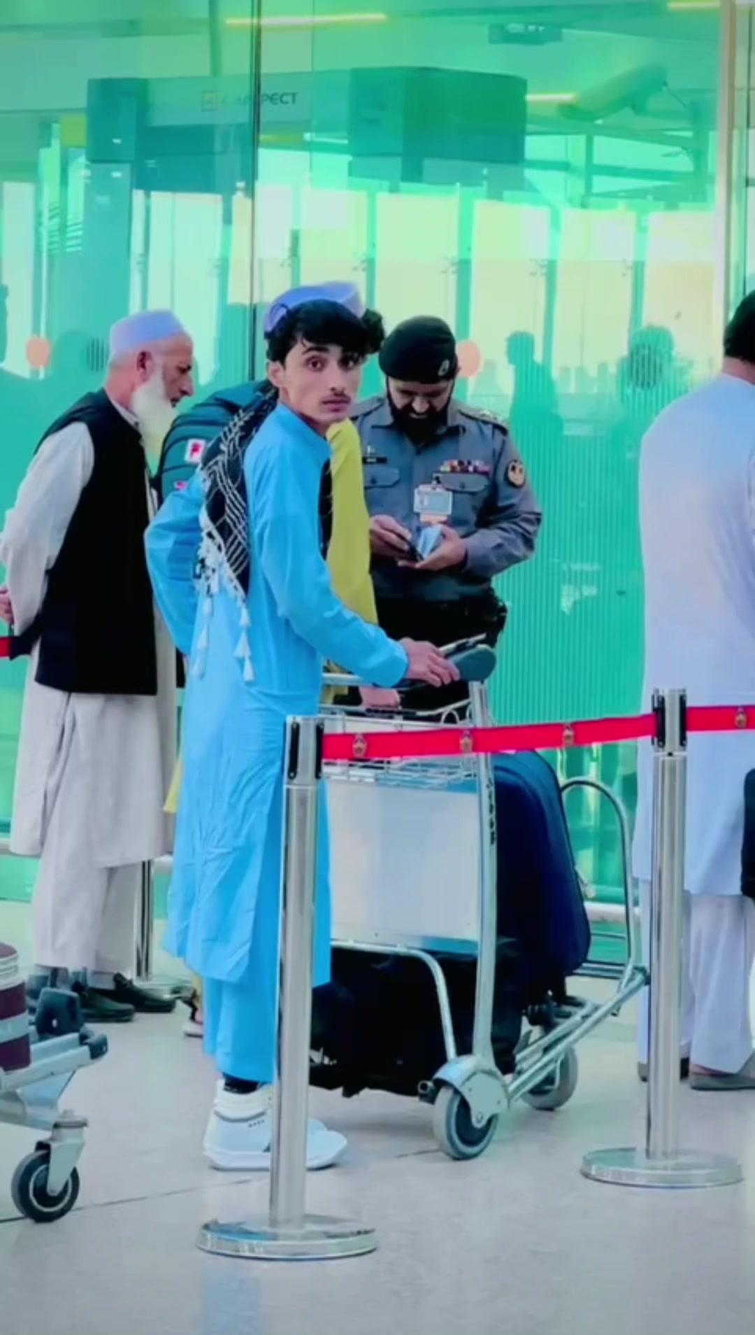 @Maryamzai king 🇸🇦✌️