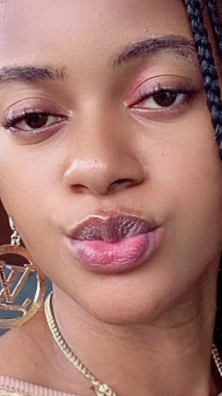 @la reine 👸 Gloire Ilesse