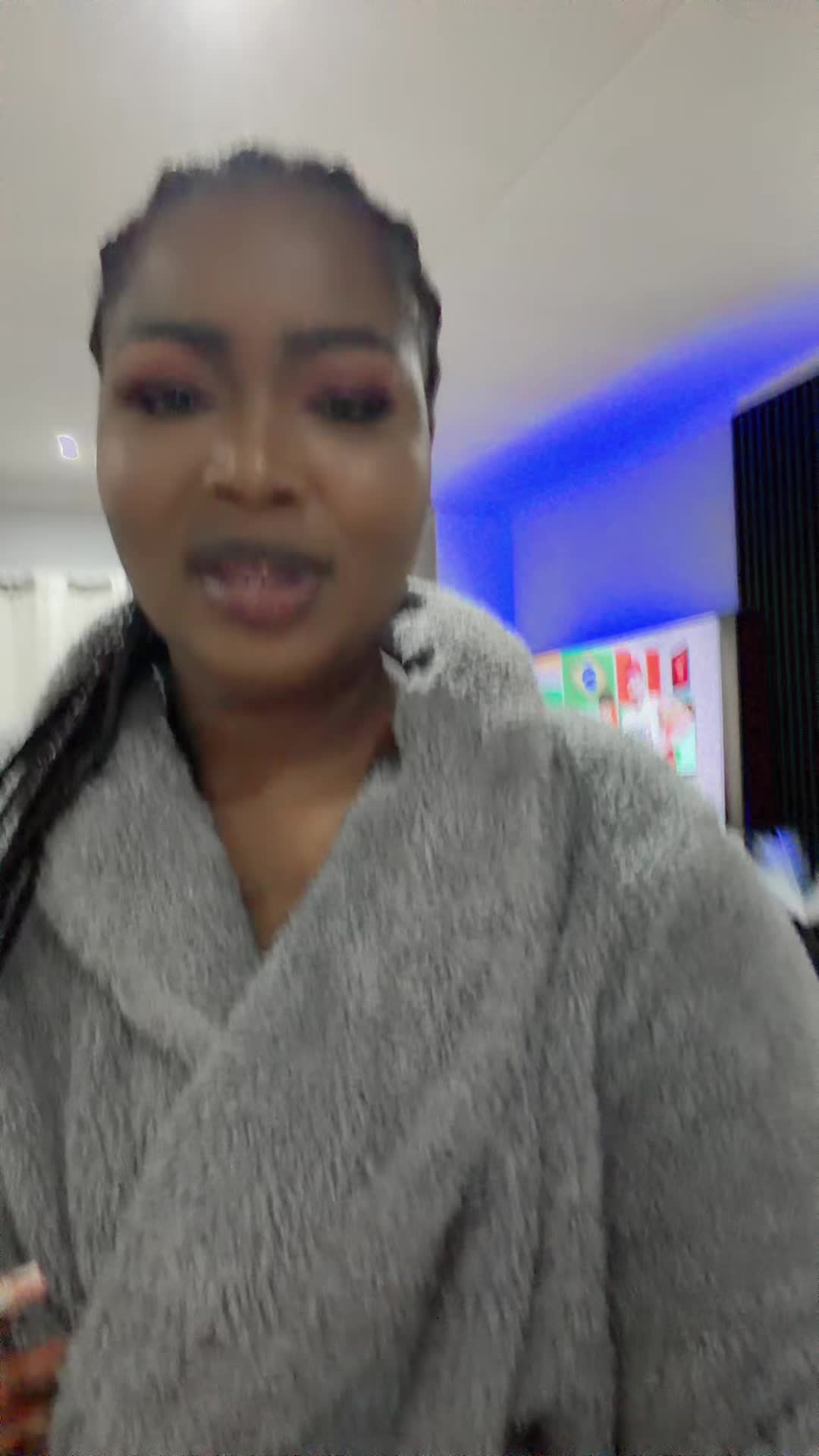 @kholomalele