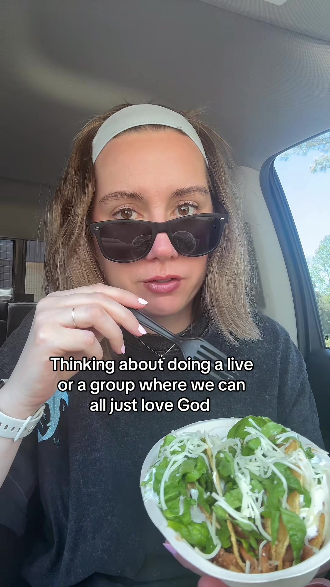 @Regina Knows | Business