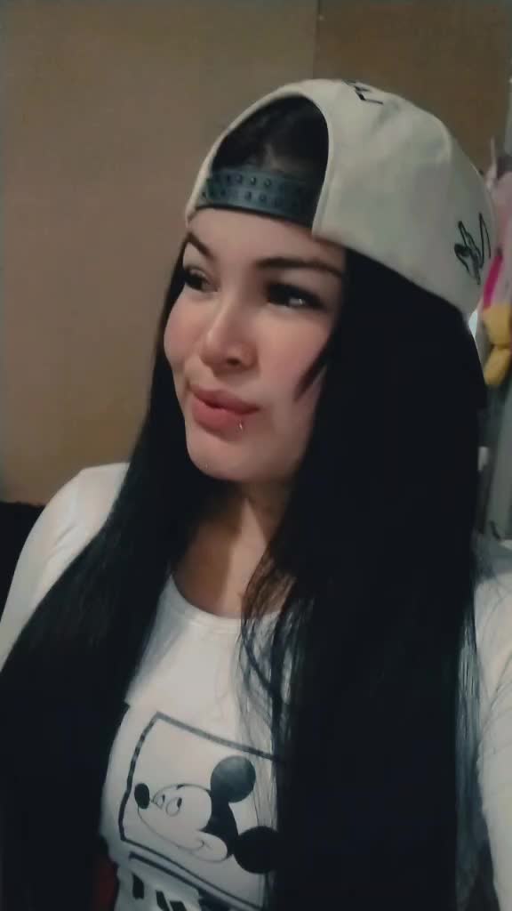 @NisandraO