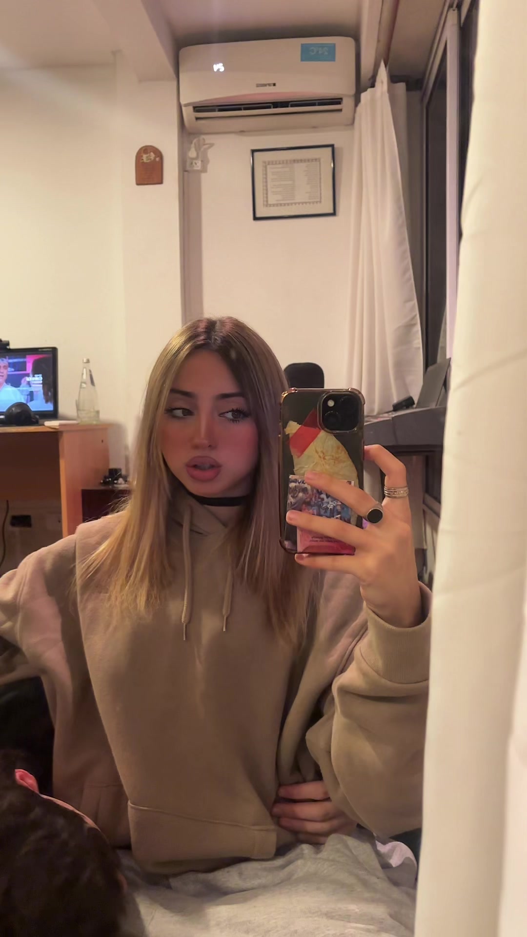 @viuxyta