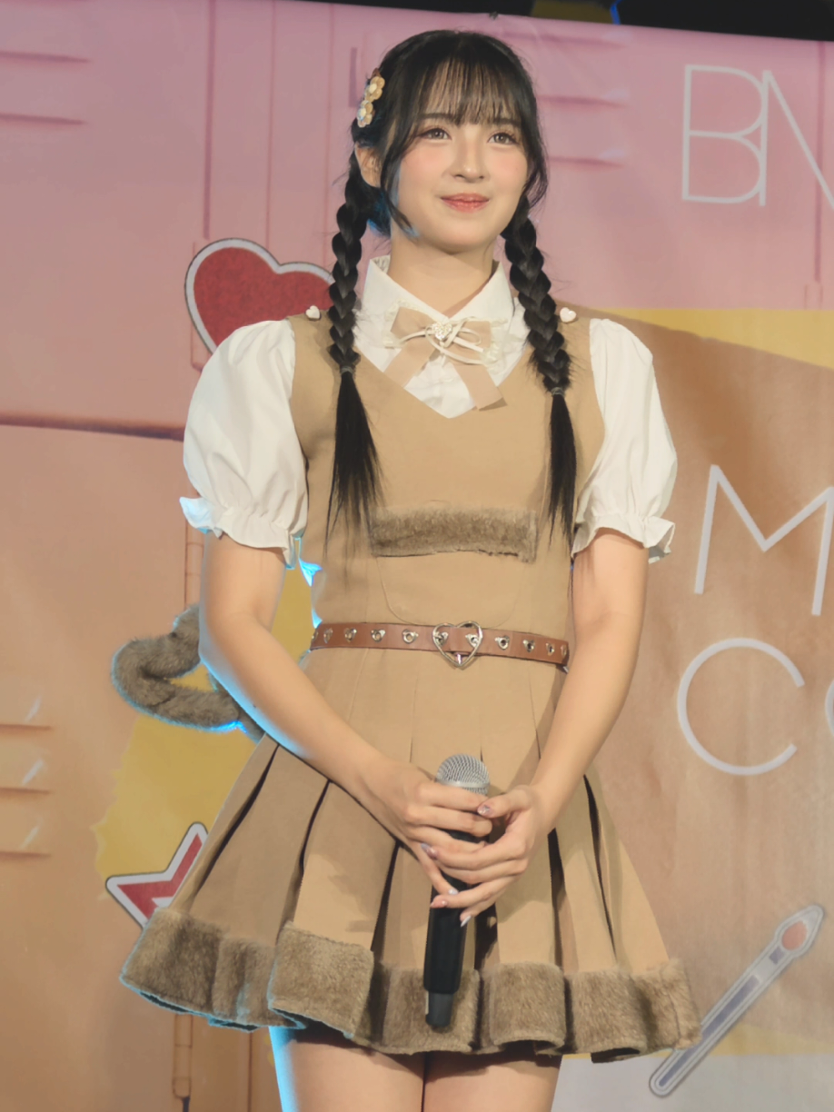 @เธอเป็นใครเราลงไว้ดูเอง
