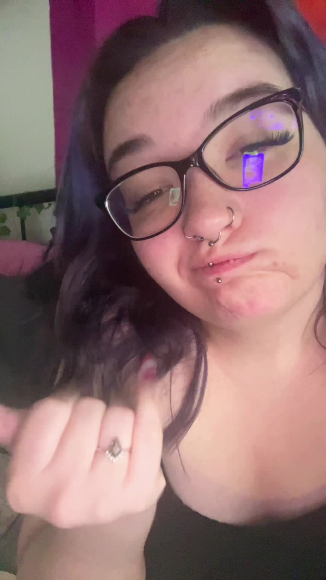 @Chronically Hailey🏳️&zwj;🌈✨