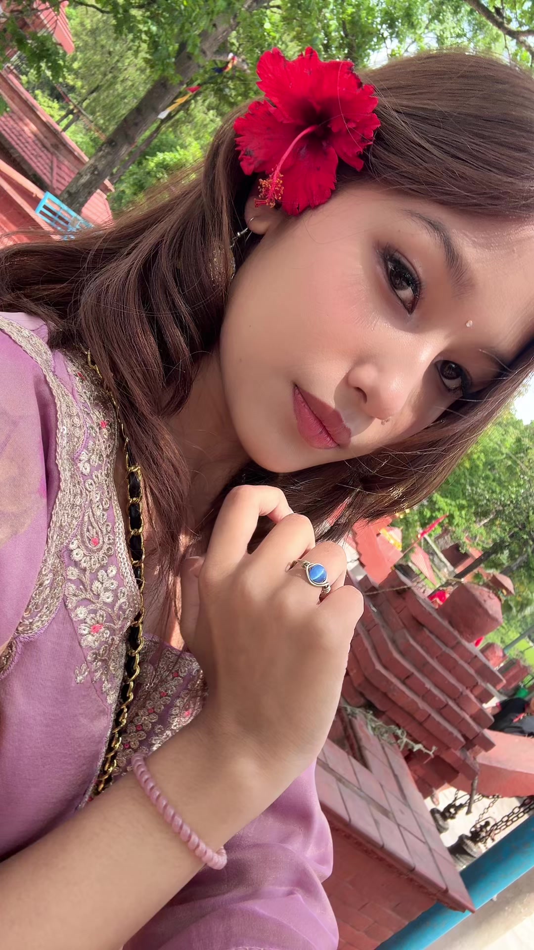 @Ri$hika