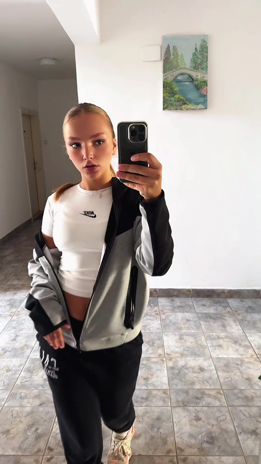 @каya