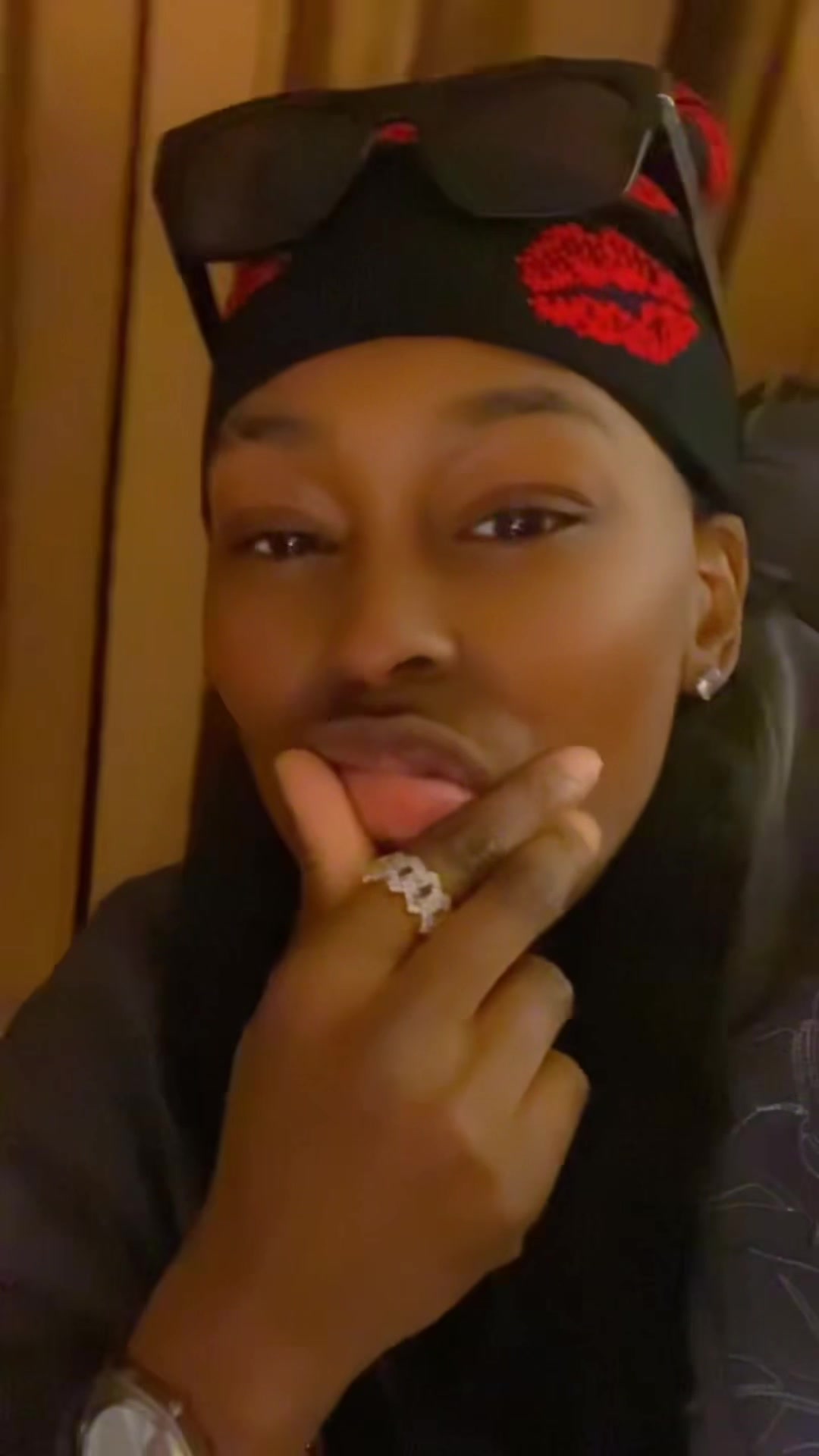 @Tayrenee