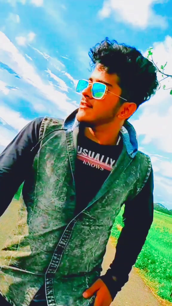 @🤴 its ur KING 🤴
