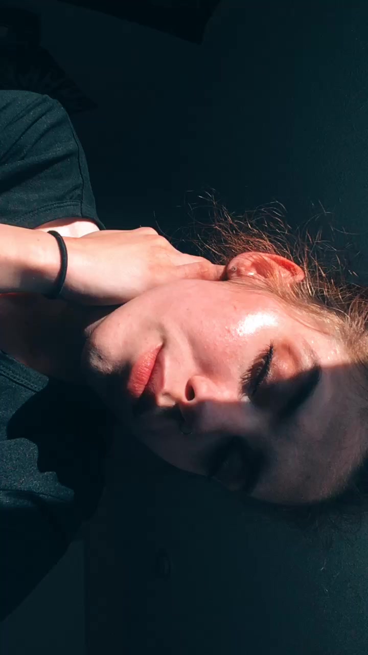 @Alysa🌙
