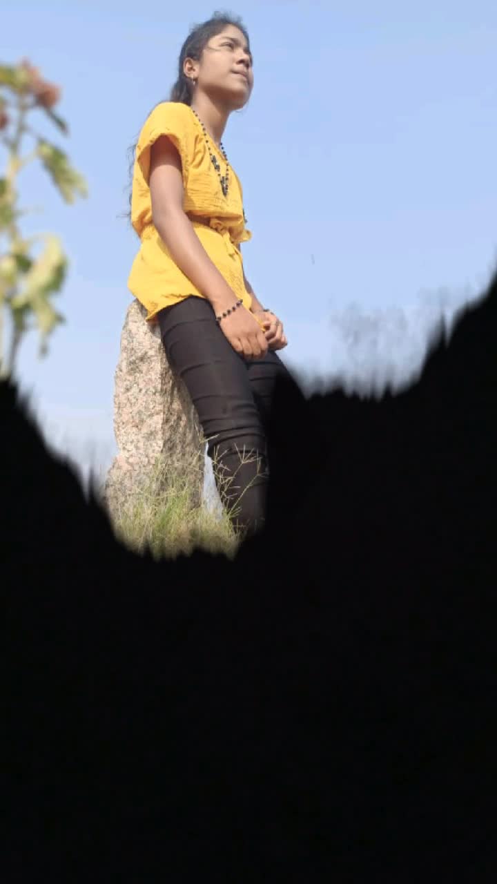 @RowdyReena00