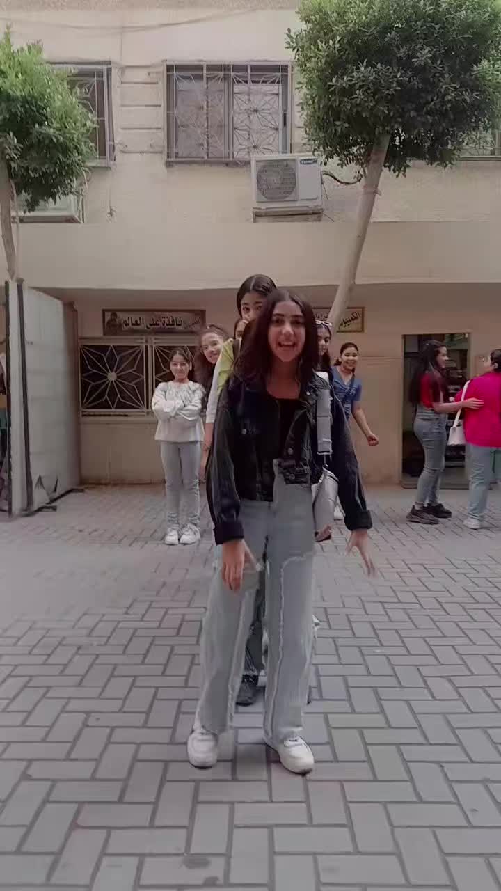 @Rihab el Gharib