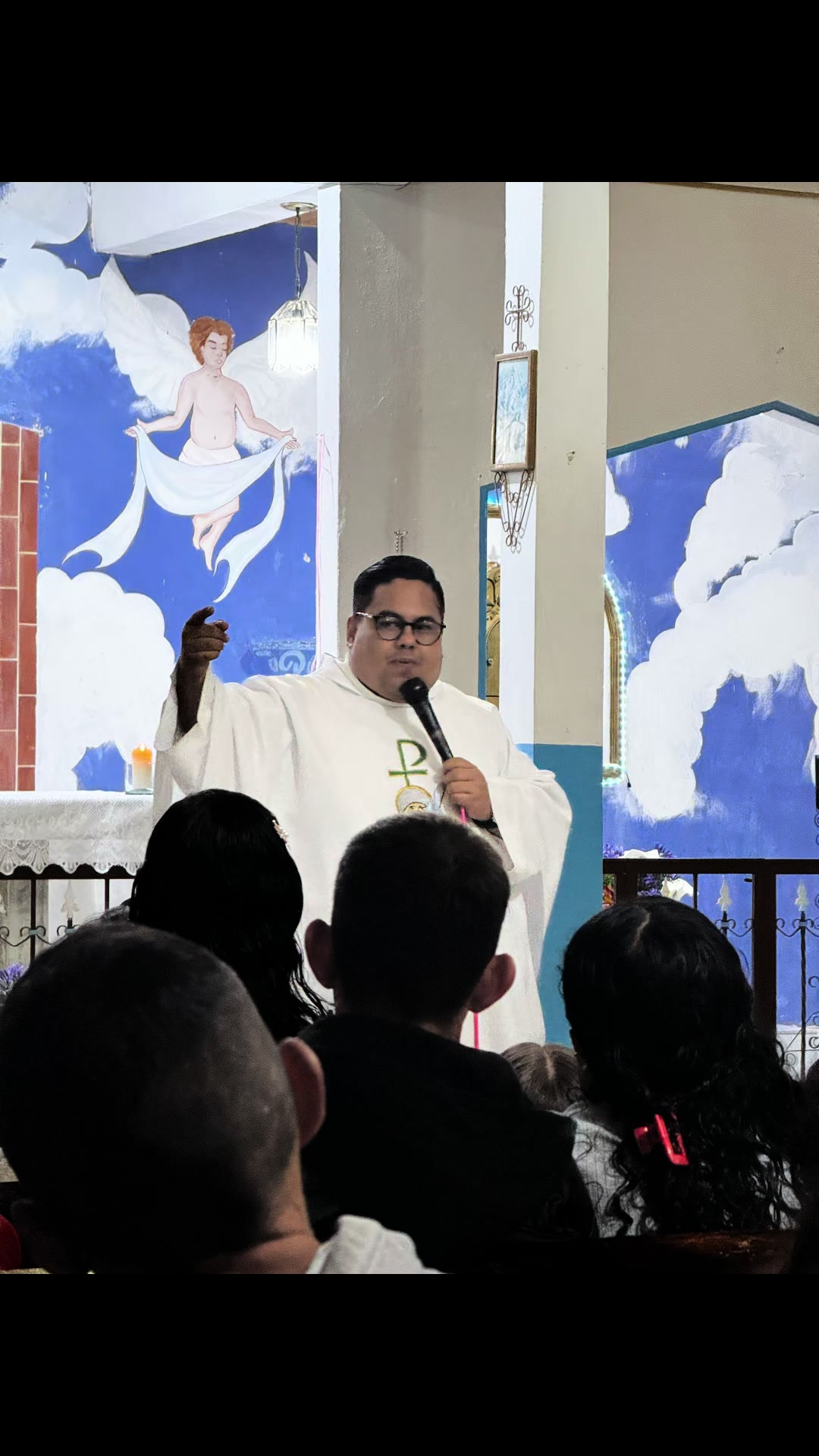 @Padre Arcangel Casique
