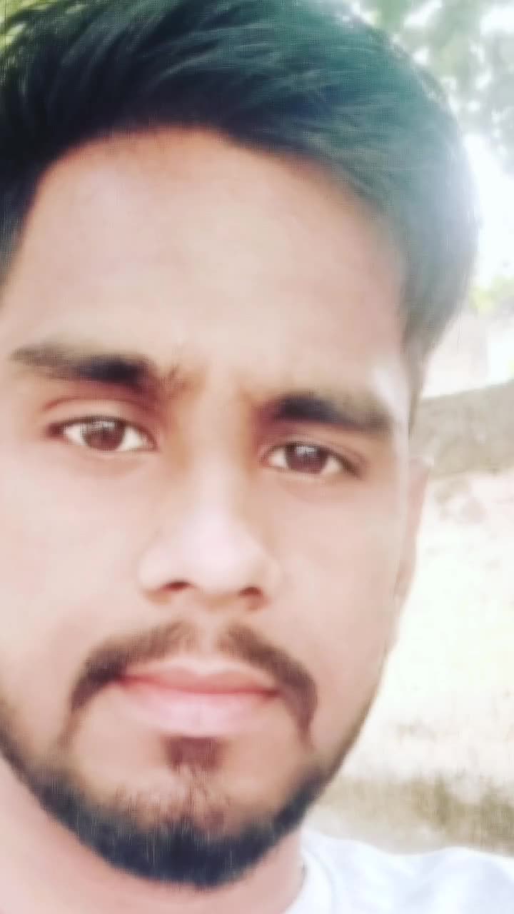 @crazzy boy alone😍😍