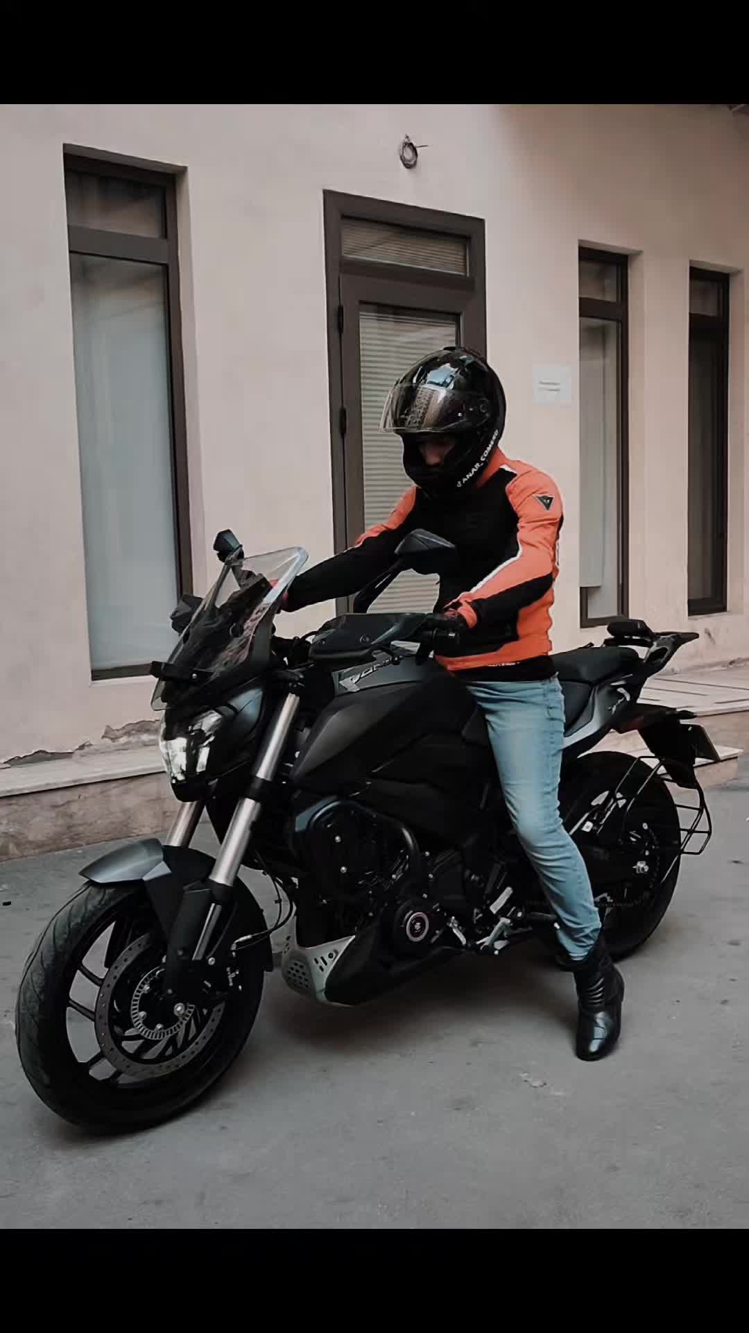 @𝙖𝙣𝙖𝙧_𝙘𝙤𝙢𝙚𝙧𝙙