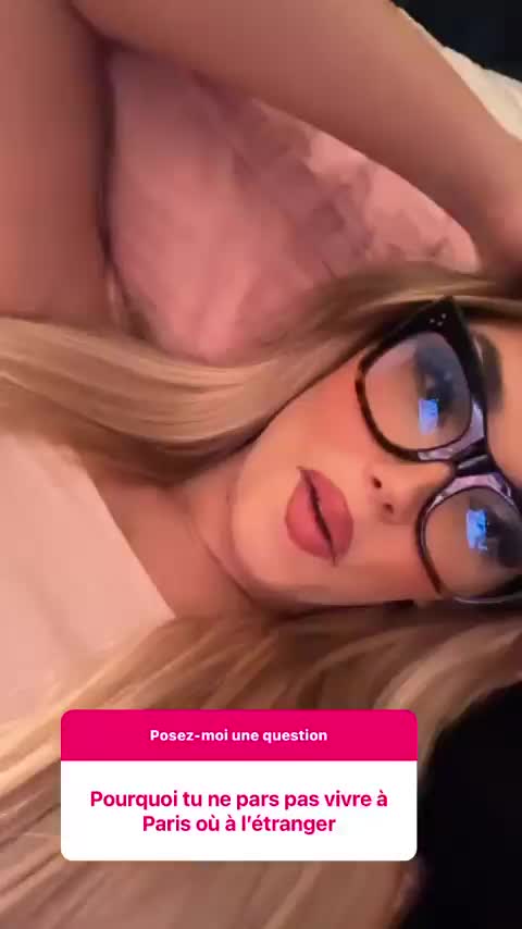 @Mounia Benfeghoul