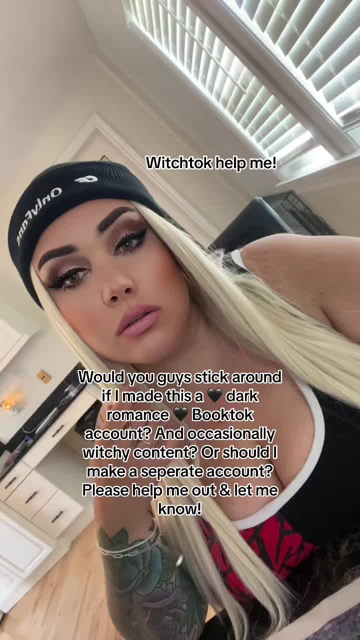 @Raven Badini 💀💋⚰️