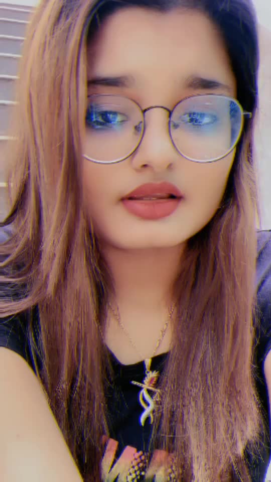 @krisha__parikh 👑💋