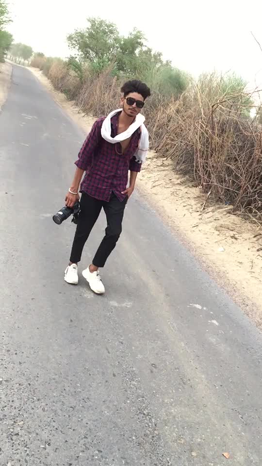 @Lucky Rana