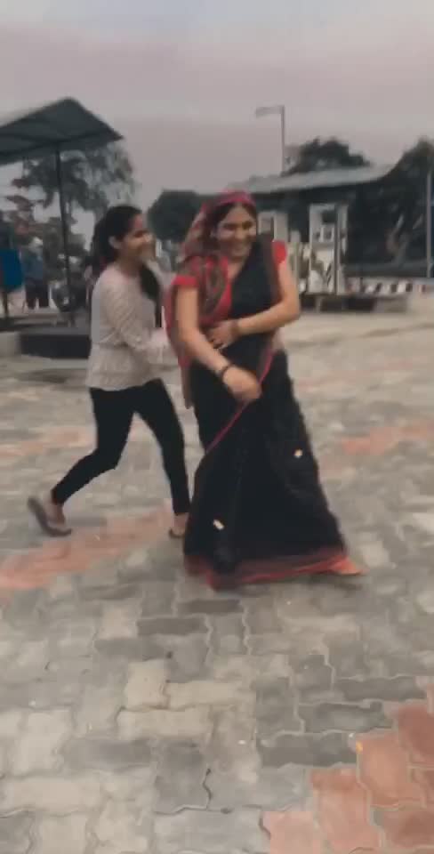 @💜_Varshu_💜