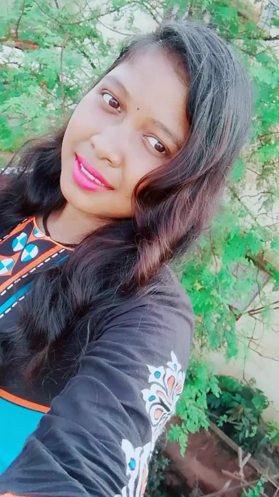 @😘Rashmita deogam😘