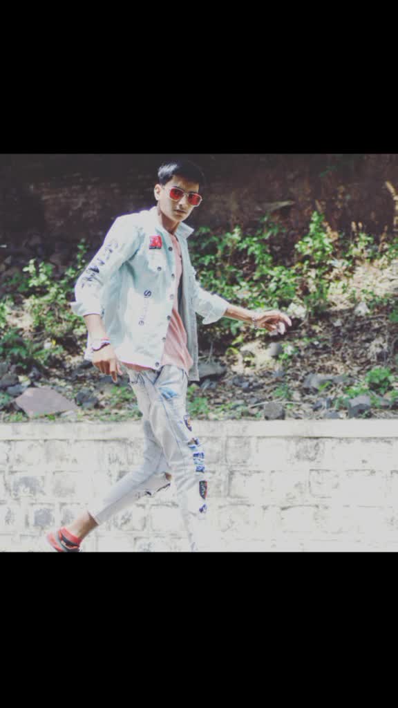@DESI BOY LAKHAN 143