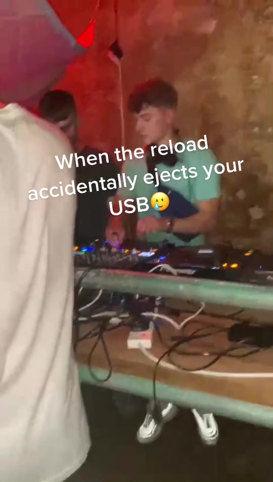 @Ambrse