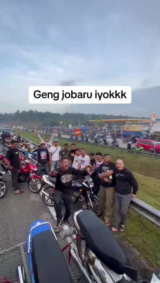 @Tokyuss