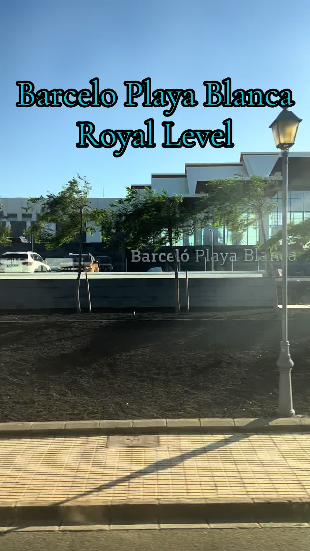 @layneyslifeandtravel