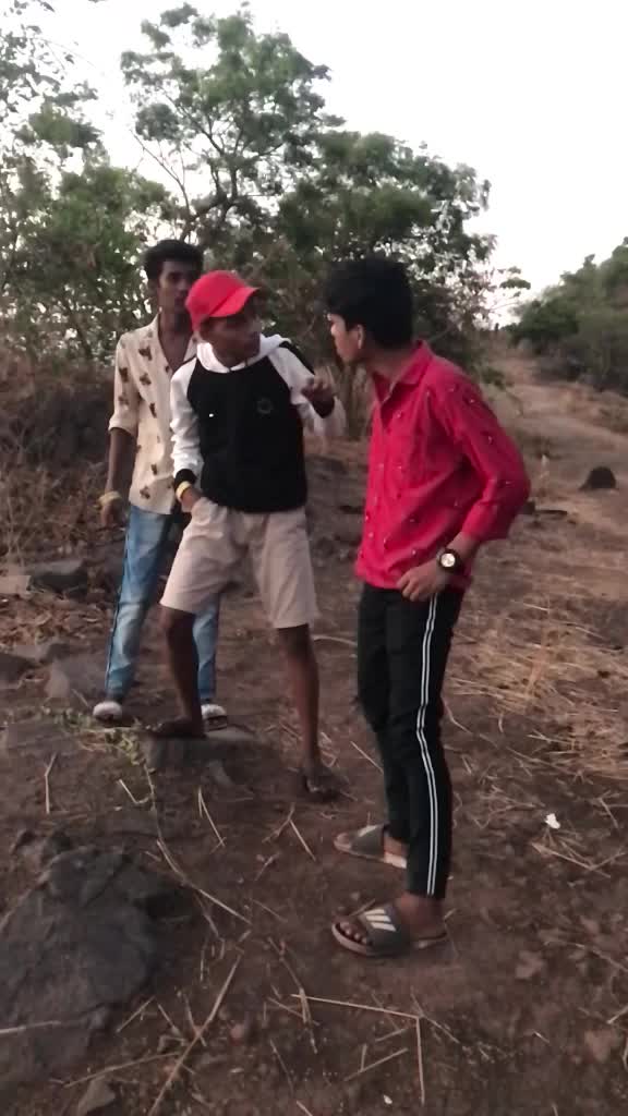 @TUSHAR..😎MB..👑