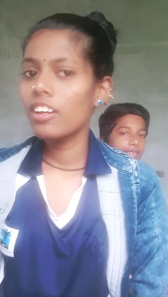 @Revathi Revuzzz