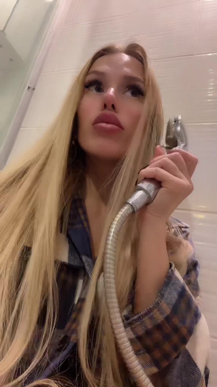 @Blonda757☝️