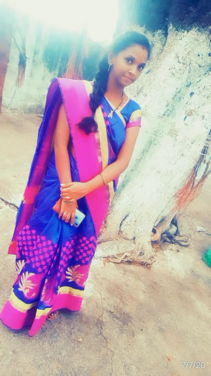 @santhoshi chinni 😍