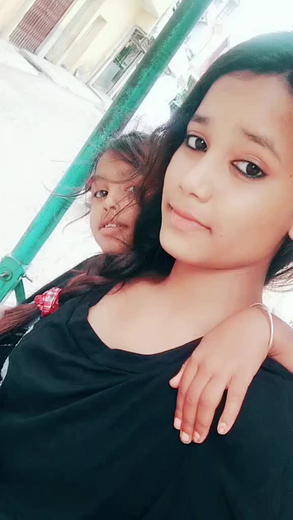 @Somya sarthi😘😘
