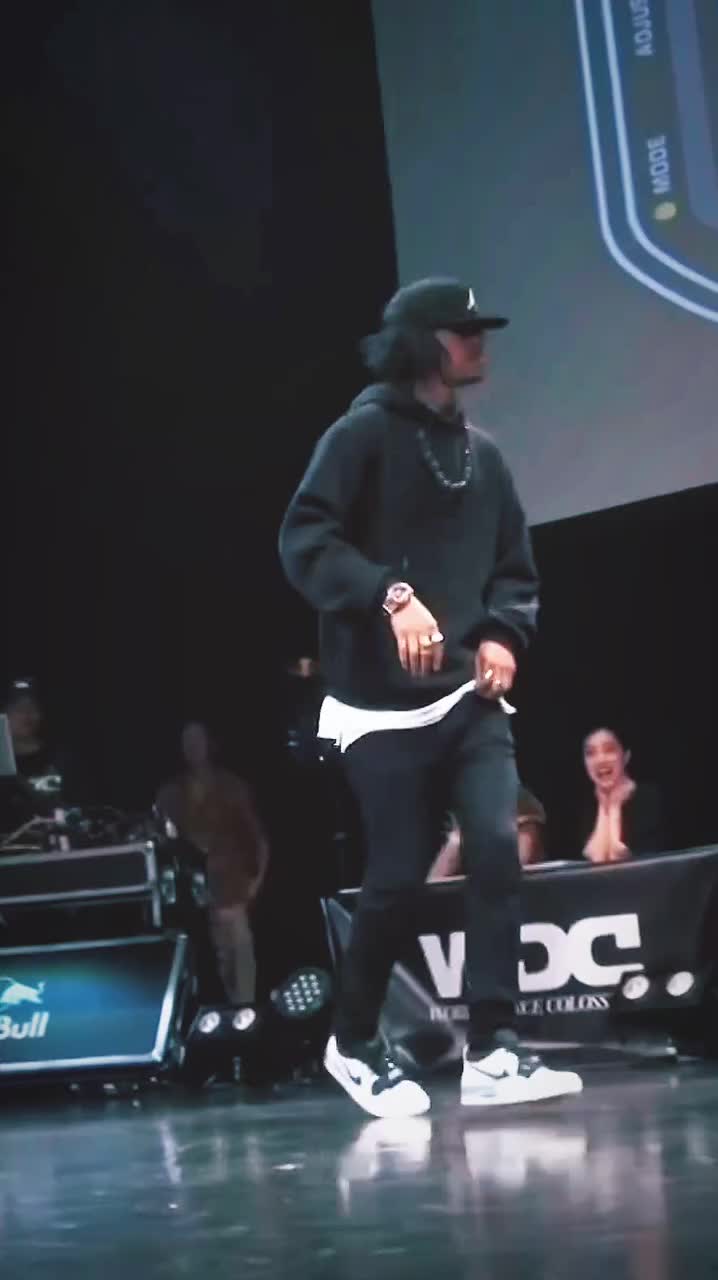 @Les Twins Musicality