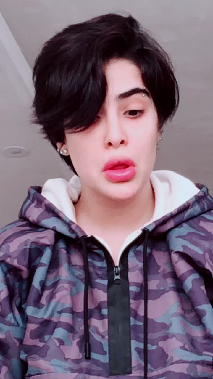 @Bhrshfie