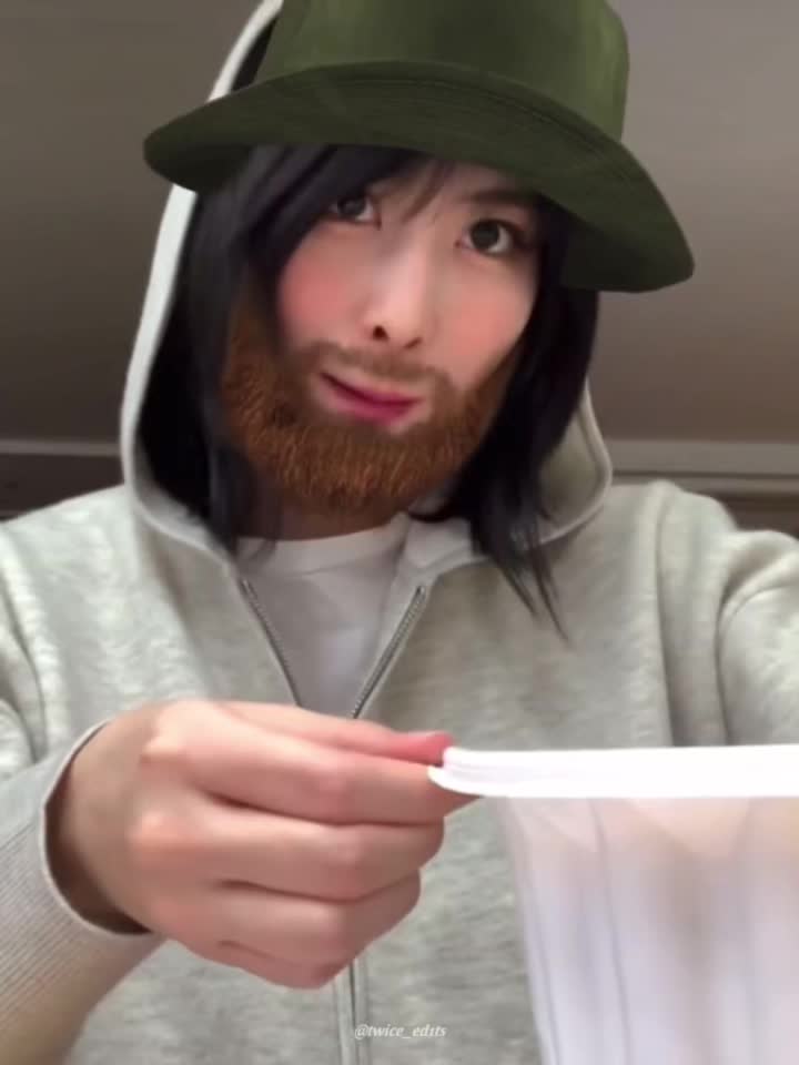 @🫶🏽