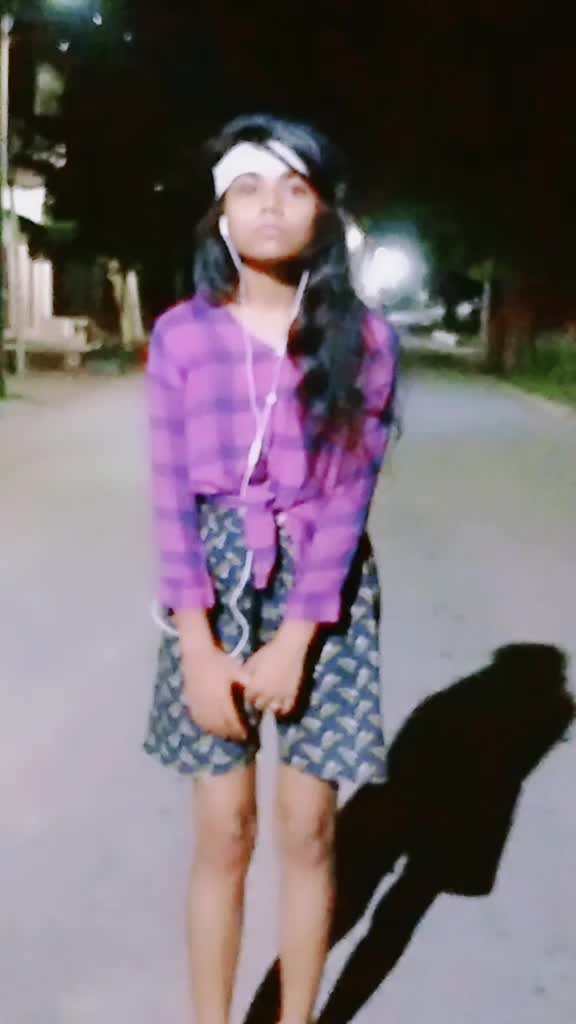 @Apka chotadhamaka 🤓